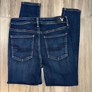 Size 8 Short AEO Denim Super Stretch Super High Rise Jeggings. Super nice